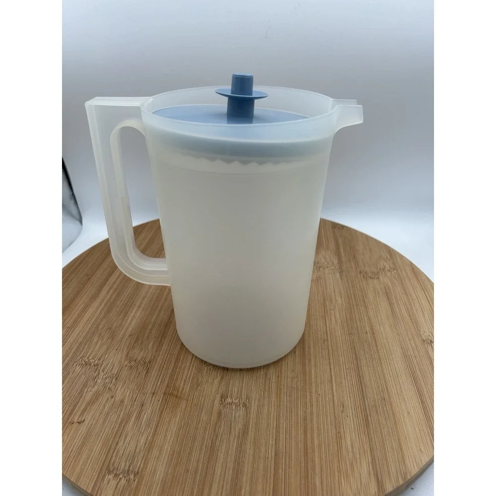Tupperware this vintage